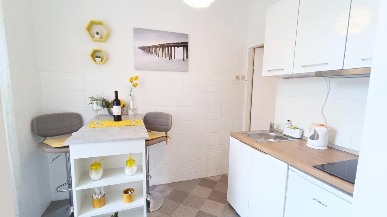 Rooms Diana Сплит Екстериор снимка