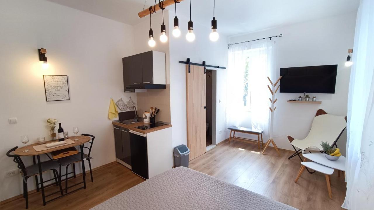 Rooms Diana Сплит Екстериор снимка